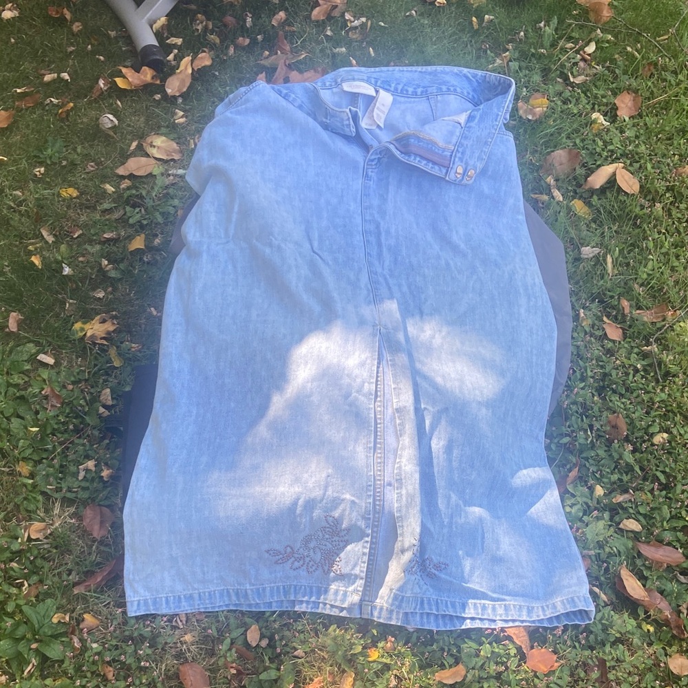 Liz Claiborne Light Blue Denim Midi Skirt